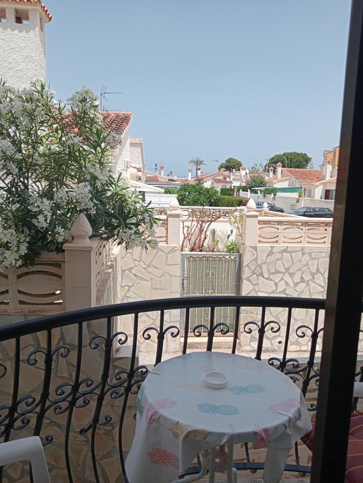 Apartamento Llagosta 3 *